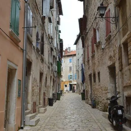Augusta Ferri Apartamento