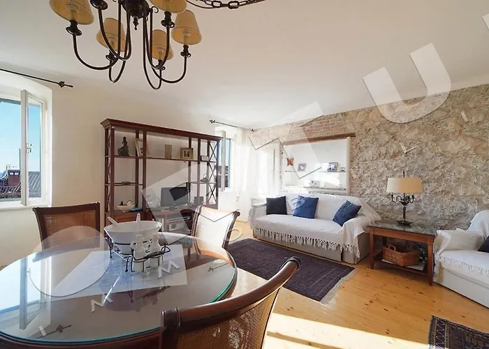 Augusta Ferri * Ровинь